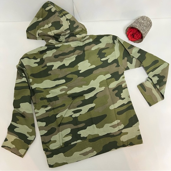 2 Piece Hudson Jeans Kids' Camo Pullover Hoodie & Jogger Set Size Medium- NWT - Picture 4 of 14